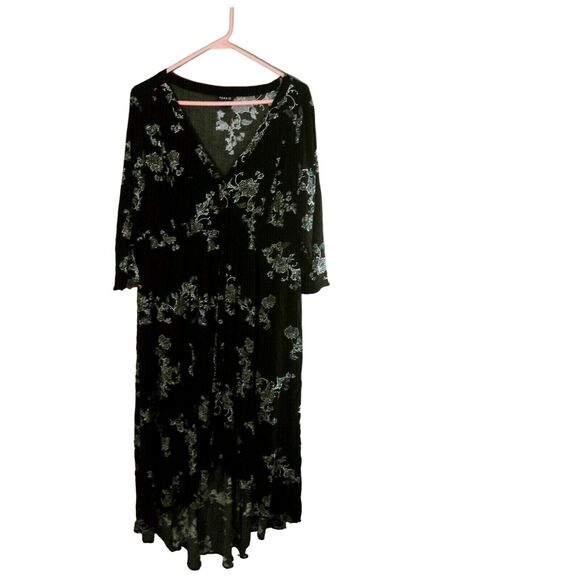 Torrid 1x Hi Low Dress Womans Plus Size Full Length Multi Color Floral - Picture 2 of 7